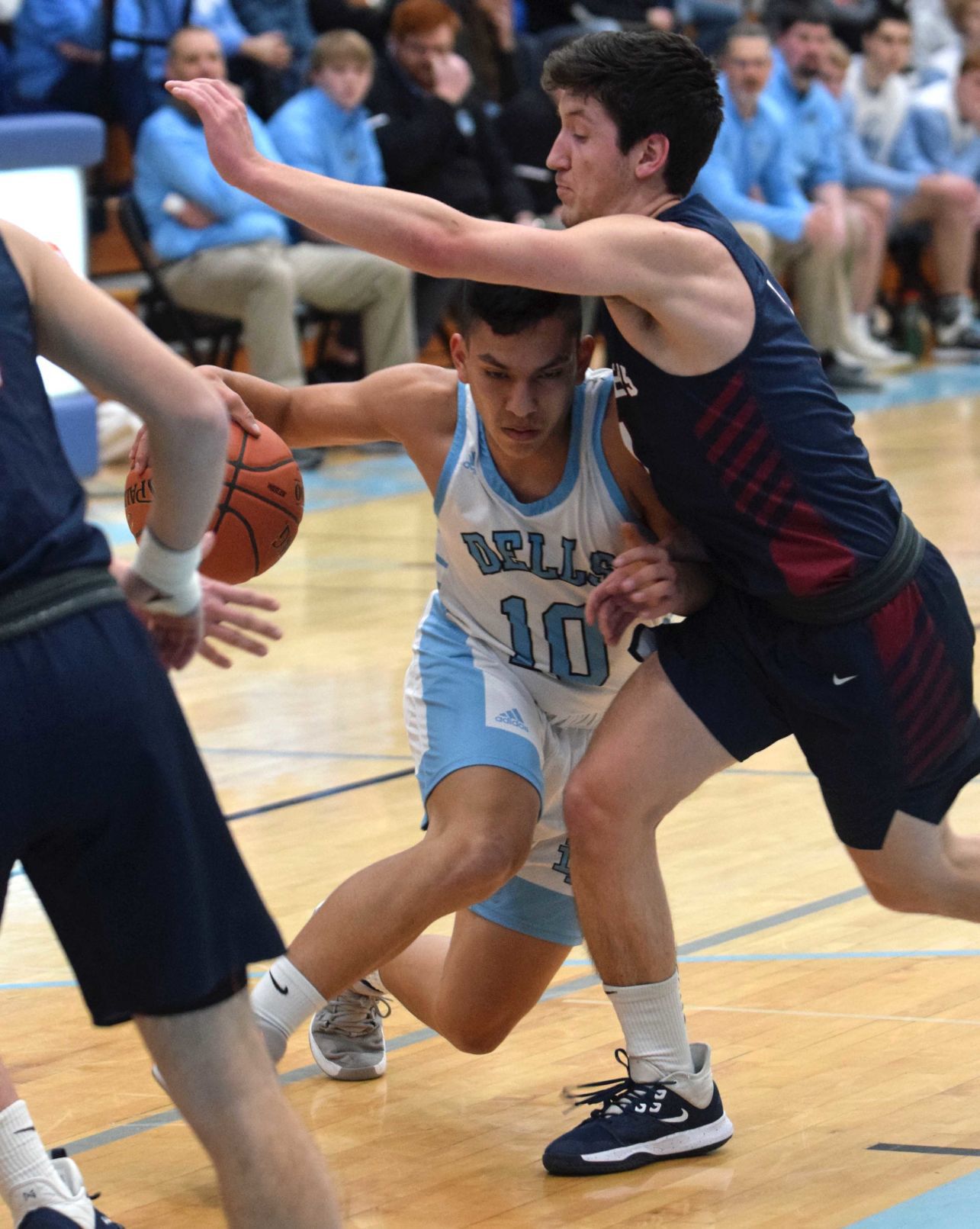 Bryson Funmaker, Zach Hale